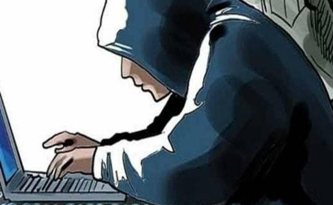 देवघर : नाबालिग साइबर अपराधी भी उड़ा रहे खाते से पैसे