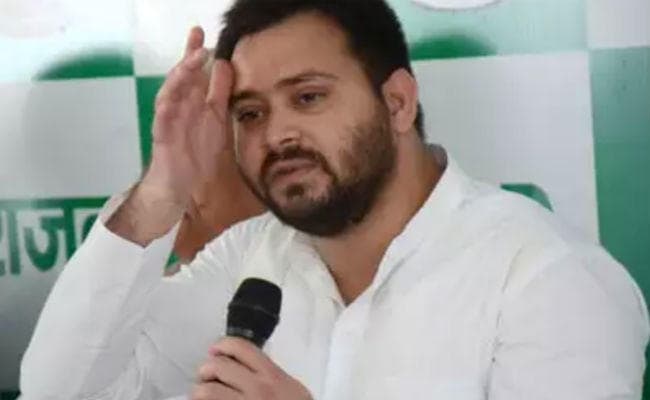 पटना : तेजस्वी यादव को खाली करना ही होगा बंगला, हाइकोर्ट से नहीं मिली राहत