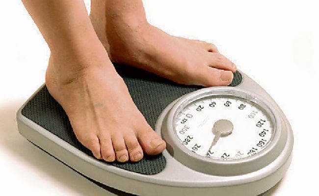 सर्दियों में यूं बढ़ता है वजन, ऐसे करें मेंटेन