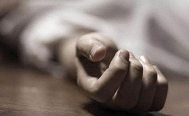 I Quit! हॉस्टल के कमरे में फंदे से लटका हुआ मिला IIT गुवाहाटी का छात्र