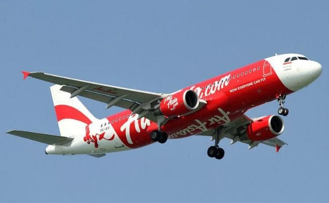 Offer: 999 रुपये हवाई सफर करा रहा AirAsia