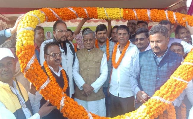 कार्यकर्ता सम्मेलन में बोले बाबूलाल- भाजपा से लोगों का हुआ मोहभंग, लोकतंत्र बचाने के लिए दें समर्थन