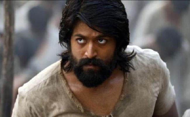 KGF एक्टर को बधाई देने पहुंचा था फैन, मिलने में हुआ नाकामयाब तो कर ली खुदकुशी