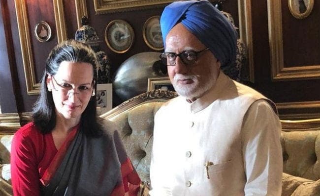 FILM REVIEW : फिल्‍म देखने से पहले जानें कैसी है ''द एक्सीडेंटल प्राइम मिनिस्टर''