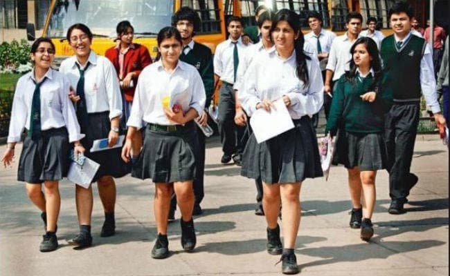CBSE 10th Board Exams: 2020 से मैथ्स के दो पेपर, कम होगा स्टूडेंट्स का स्ट्रेस लेवल