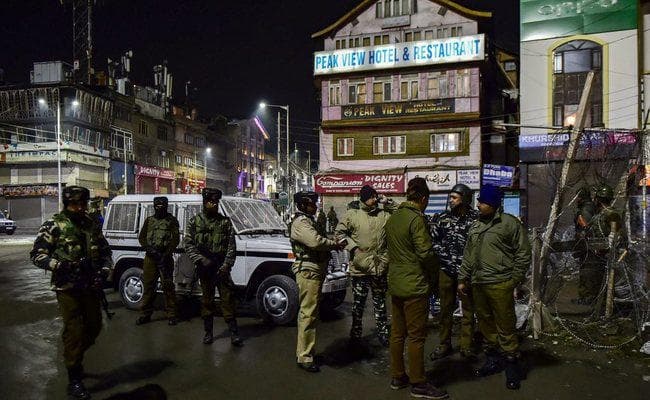 राजौरी में LOC के पास आईईडी विस्फोट में एक मेजर समेत दो सैनिक शहीद