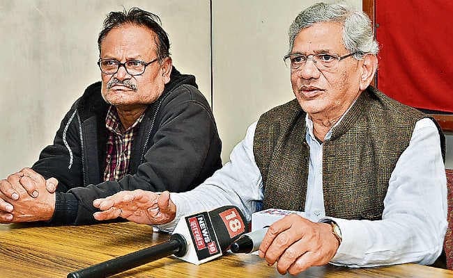 रांची : रिम्स में लालू से मिले सीताराम येचुरी, कहा- गठबंधन चुनाव से पहले होगा, नेता चुनाव के बाद