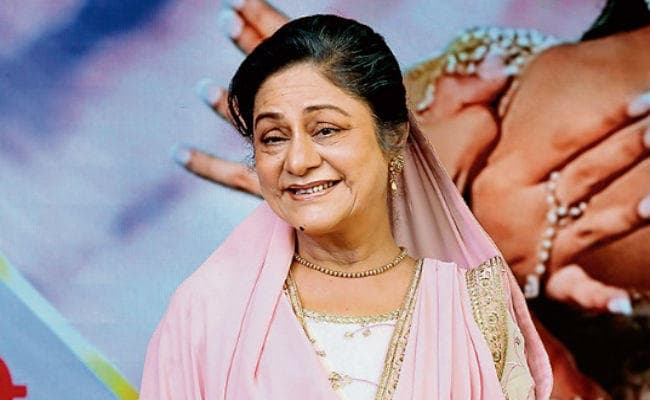 बोलीं अरुणा ईरानी- काम बंद करने के बाद कादर खान हो गये थे चिडचिड़े, अपने आप को कर लिया था अकेला