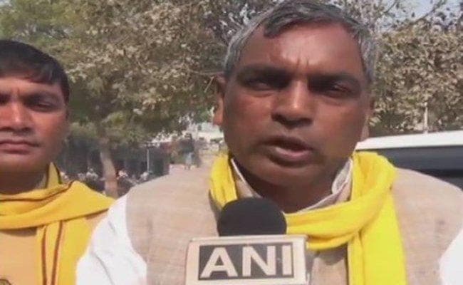 सपा-बसपा की दोस्ती पर बोले योगी के मंत्री, बहुत मजबूती से चुनाव लड़ेगा गठबंधन