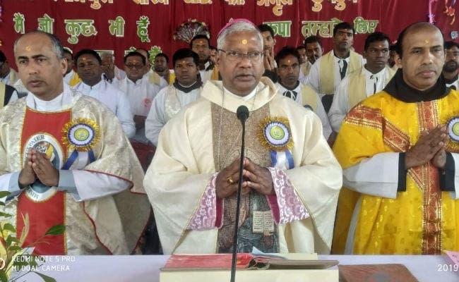पुरोहित का चयन सुसमाचार को जन जन तक पहुंचाने के लिए किया जाता है : बिशप