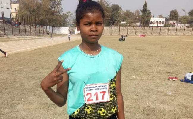 राज्य स्तरीय एथलेटिक्स मीट : सिमडेगा की खुशबु ने एथलीट में जीता स्‍वर्ण