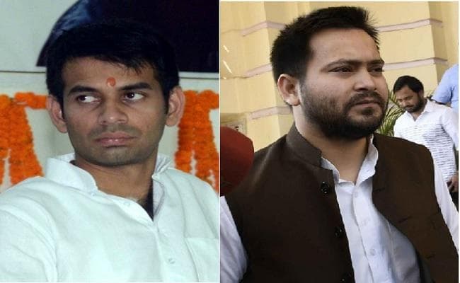 तेज प्रताप फिर से पहुंचे वृंदावन, मायावती-अखिलेश से मिलने लखनऊ पहुंचे तेजस्वी से मुलाकात संभव