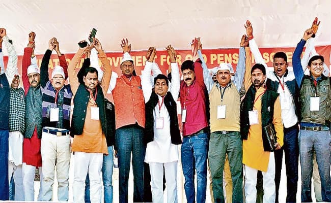 रांची : जो पार्टी पुरानी पेंशन योजना बहाल करेगी, वही देश पर राज कर सकेगी