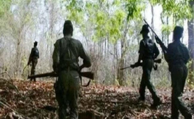 गिरिडीह : पारसनाथ में पुलिस की घेराबंदी से भाग निकले इनामी विवेक व अजय