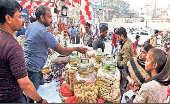 आज-कल दोनों दिन मनायेंगे संक्रांति, 95 रुपये लीटर बिका दूध, कतरनी 80 के भाव