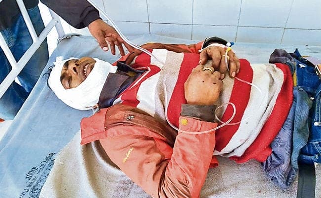 मधेपुरा : लूटपाट के विरोध पर चलती ट्रेन से यात्री को नीचे फेंका