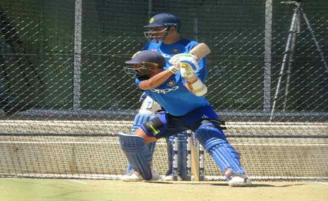 कल भारत-आस्ट्रेलिया के बीच दूसरा वनडे, धौनी पर है नजर