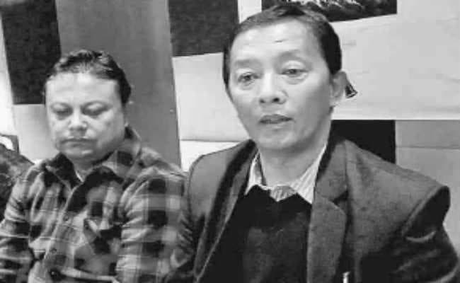 दार्जिलिंग : 17 जनवरी को कोलकाता जायेंगे विनय तमांग