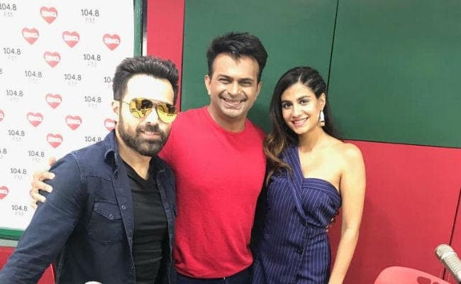 सौमिक पर यौन कदाचार के आरोप : इमरान हाशमी ने कही ये बात