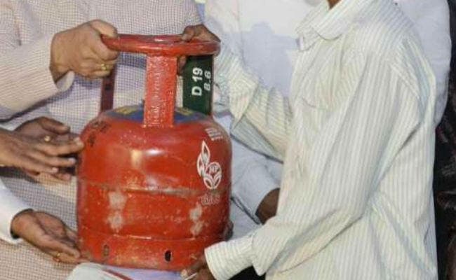 पटना : उज्ज्वला योजना में किया बदलाव, नये लाभार्थी को मिलेंगे 5-5 किलो के दो सिलिंडर