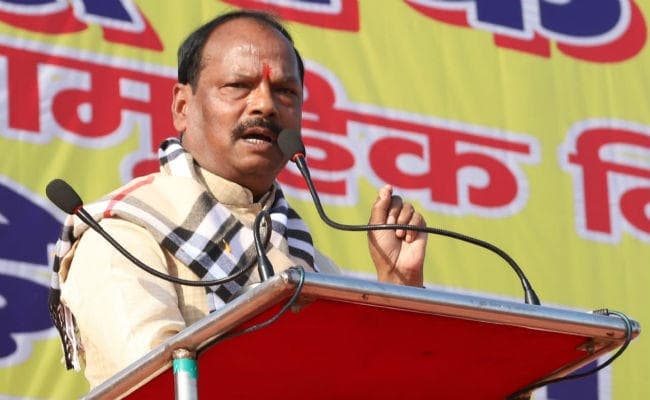 धनबाद में बोले CM रघुवर : जिले को 248 करोड़ की लागत से फ्लाई ओवर और एयरपोर्ट जल्द