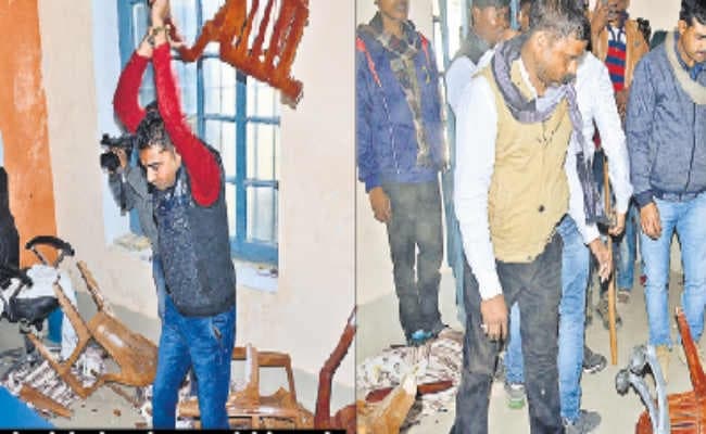 अविश्वास प्रस्ताव का सामना करने की जगह दही-चूड़ा खाते रहे टुनटुन साह, गुस्साये विरोधी पार्षदों ने उनके चेंबर को तोड़ डाला