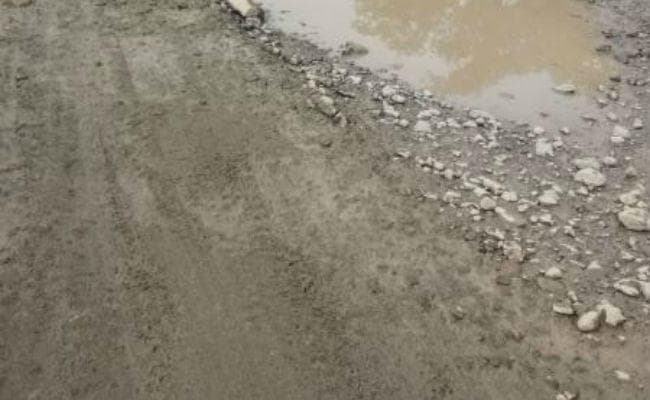 डोभी-चतरा-चंदवा सड़क का निर्माण कार्य, ठेकेदार को ‍5.69 करोड़ का अनुचित लाभ पहुंचाया