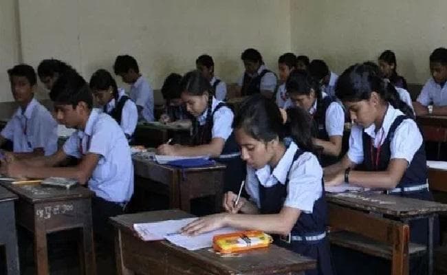 8वीं पास के बाद भी बच्चे नहीं हल कर पा रहे हैं बेसिक गणित