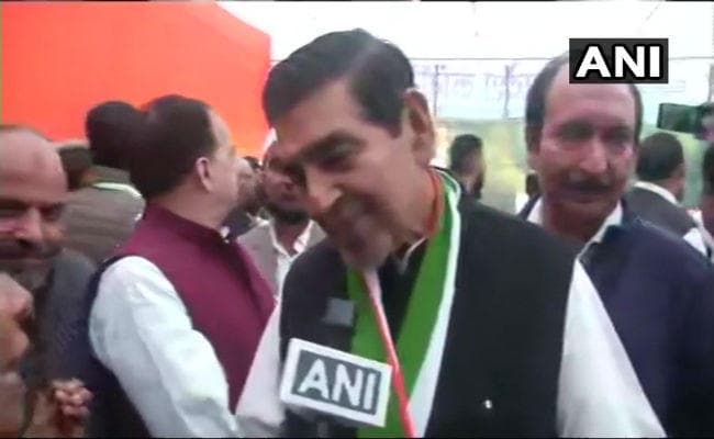 शीला दीक्षित की ताजपोशी में पहुंचे सिख दंगों के आरोपी टाइटलर कहा- मेरे खिलाफ कोई FIR दर्ज है क्या ?