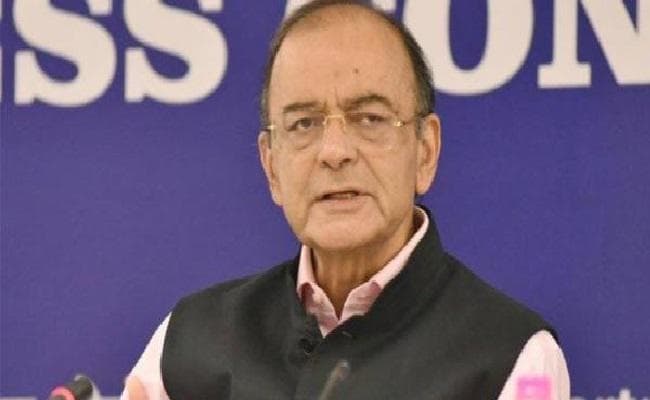 राजग सरकार के आलोचकों पर बरसे जेटली