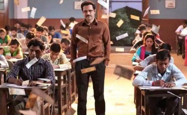Film Review: जानें कैसी है इमरान हाशमी की फिल्‍म ''वाई चीट इंडिया''
