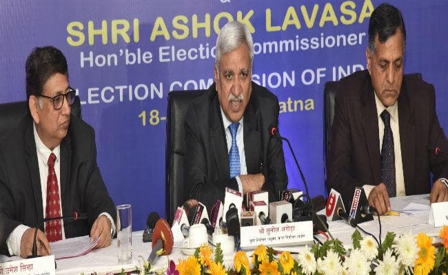 बिहार के सभी बूथों पर इवीएम व वीवीपैट से ही होगा लोकसभा चुनाव : मुख्य चुनाव आयुक्त