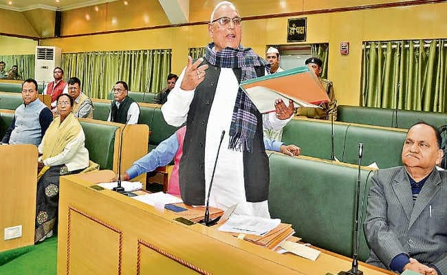 झारखंड विधानसभा: सत्ता पक्ष के विधायकों के सवाल से ही घिरे स्वास्थ्य मंत्री, फिर मुख्य सचेतक से हुई भिड़ंत