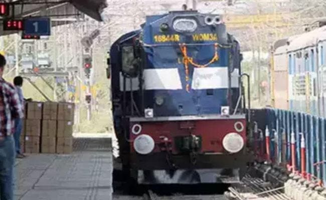 आज सहरसा से मुजफ्फरपुर के रास्ते कुंभ स्पेशल ट्रेन