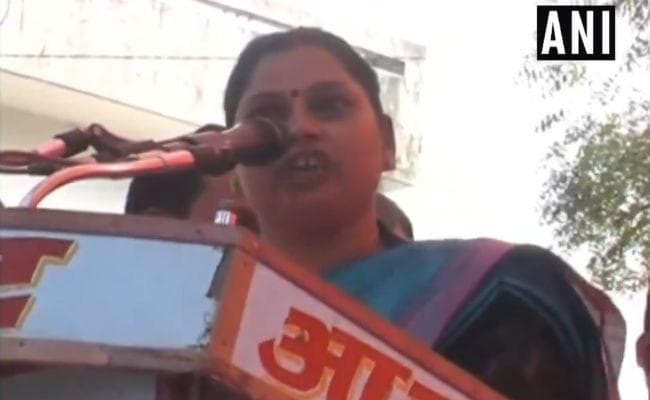 बोलीं BJP MLA साधना - सत्ता के लिए मायावती ने चीरहरण करने वालों से मिला लिया हाथ