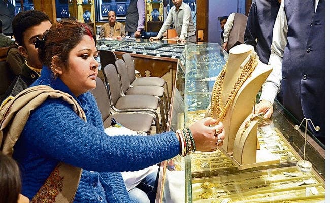 शादी के सीजन और ट्रेडिशनल ज्वेलरी