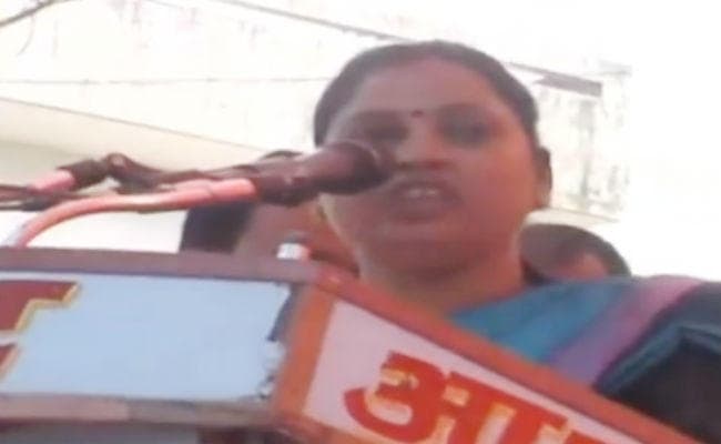 मायावती पर अपमानजनक टिप्‍पणी : भाजपा विधायक साधना सिंह पर FIR दर्ज