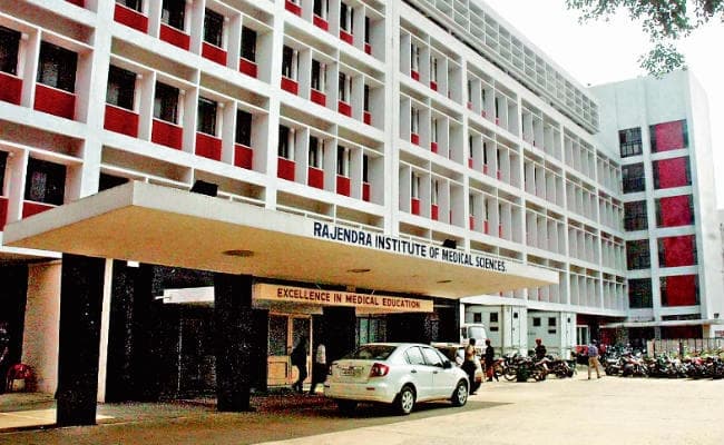 रिम्स में जूनियर डॉक्टर से दुष्कर्म का प्रयास, सीनियर रेजिडेंट के खिलाफ प्राथमिकी दर्ज