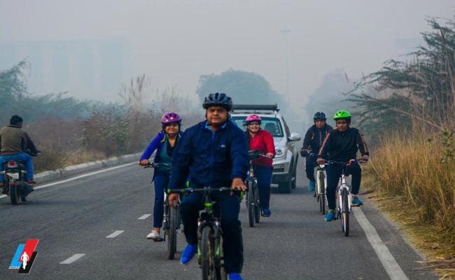 पर्यावरण संरक्षण के काम में जुटा है ग्रेटर नोएडा का ग्रेनो साइकिलिंग क्लब
