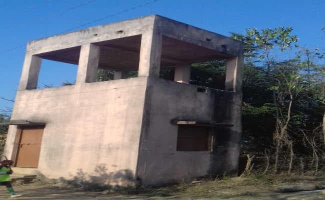 खरसावां : एक सप्ताह में शुरु होगी बड़ाचिरु में बंद पड़ी ग्रामीण जलापूर्ति योजना - गागराई