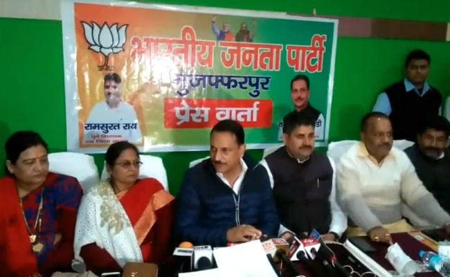 रूडी ने विपक्ष पर जमकर साधा निशाना, कहा- कांग्रेस के अभियान से लोकतंत्र पर मंडरा रहा खतरा