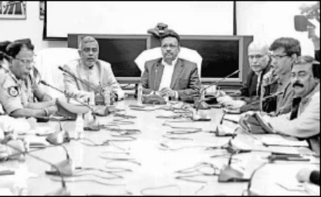 कोलकाता : गरियाहाट अग्निकांड : पीड़ित दुकानदारों के साथ निगम की बैठक, आरटीजीएस के माध्यम से 20 हजार रुपये की क्षतिपूर्ति देगा निगम