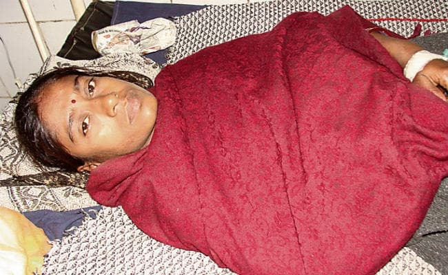 भोजपुर में महिला को जिंदा जलाने का प्रयास, पीड़िता के पति, सास व ससुर के खिलाफ प्राथमिकी दर्ज