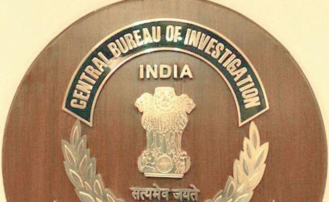 CBI ने एयर इंडिया के पूर्व प्रमुख अरविंद जाधव के खिलाफ भ्रष्टाचार का मामला दर्ज किया