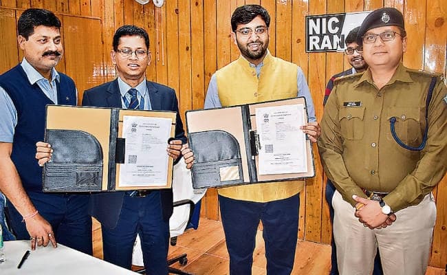 रांची : एयरपोर्ट के आसपास के 12 गांवों के विकास पर खर्च होंगे छह करोड़ रुपये