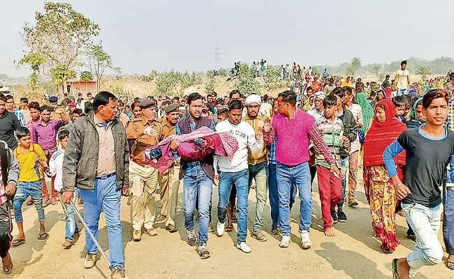 देवघर  :  आपसी विवाद में फूफा ने ही कर दी बच्चे की हत्या