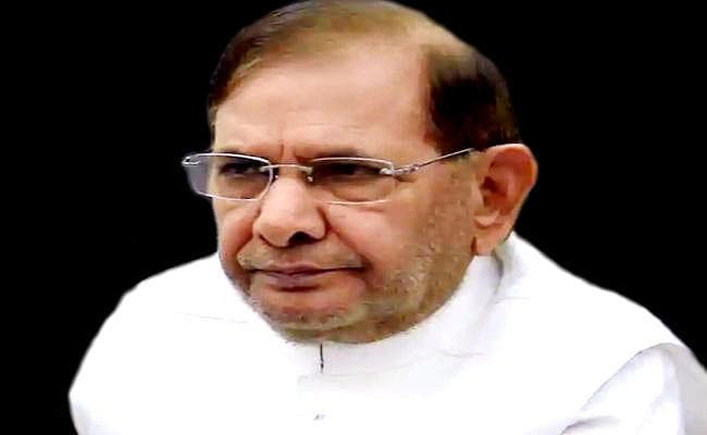 JDU नेता ने शरद यादव पर लगाया बड़ा आरोप, कहा- जिस थाली में खाते हैं उसी में...