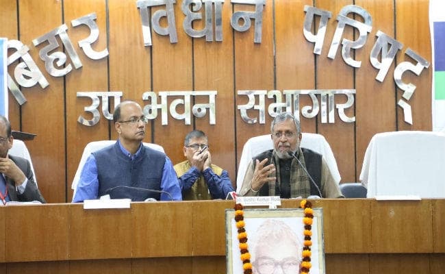 कर्पूरी के सपनों को पूरा करने में लगे हैं नमो : सुशील मोदी