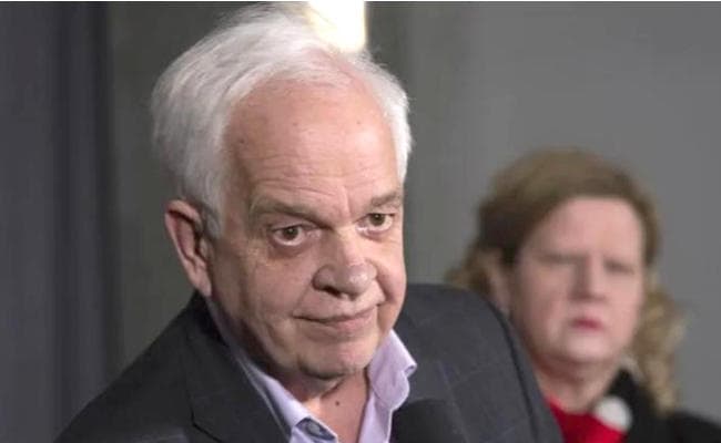 हुवावेई विवाद : चीन में कनाडा के राजदूत जॉन मैकुलम बर्खास्त