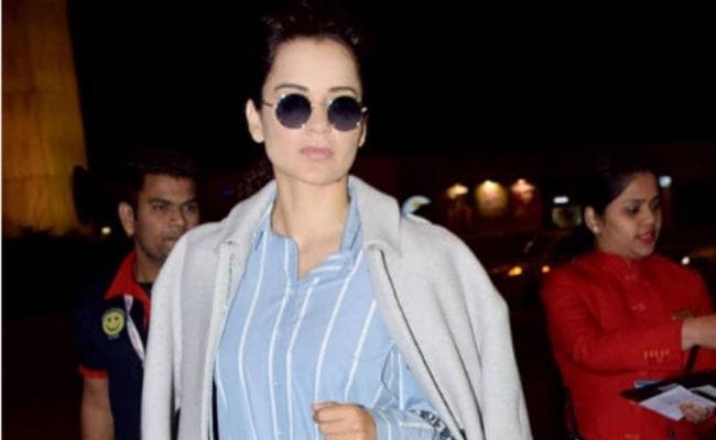 कंगना रनौत का हैंड बैग सुर्खियों में, जानें कीमत